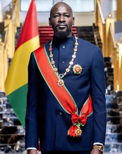 Portrait officiel du Président de la République